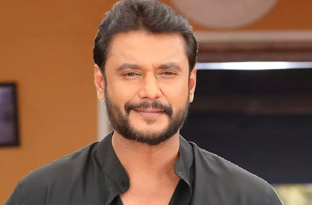 Kannada Actor Darshan Breaks Down in Court